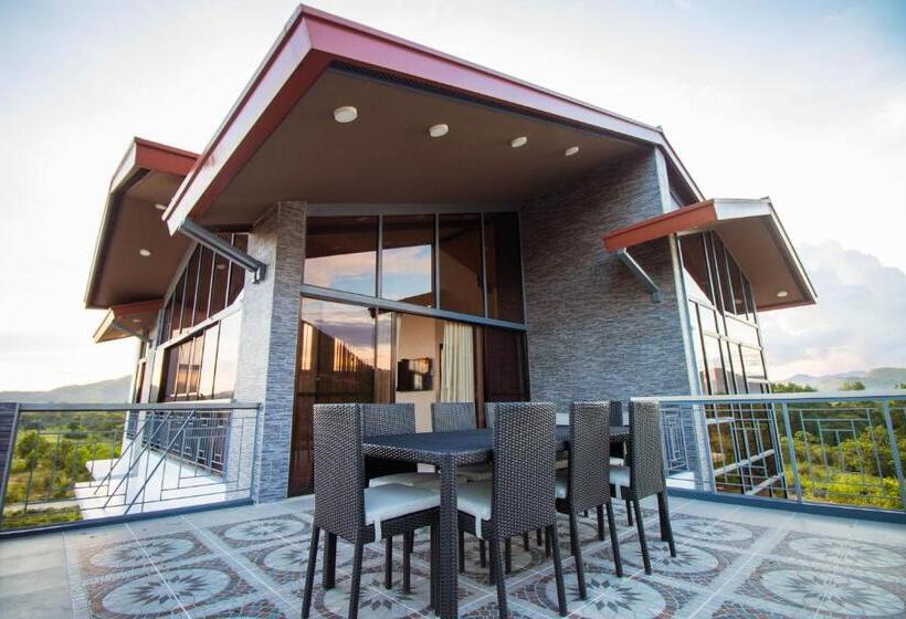 带大床的套房, Bella Villa Coron