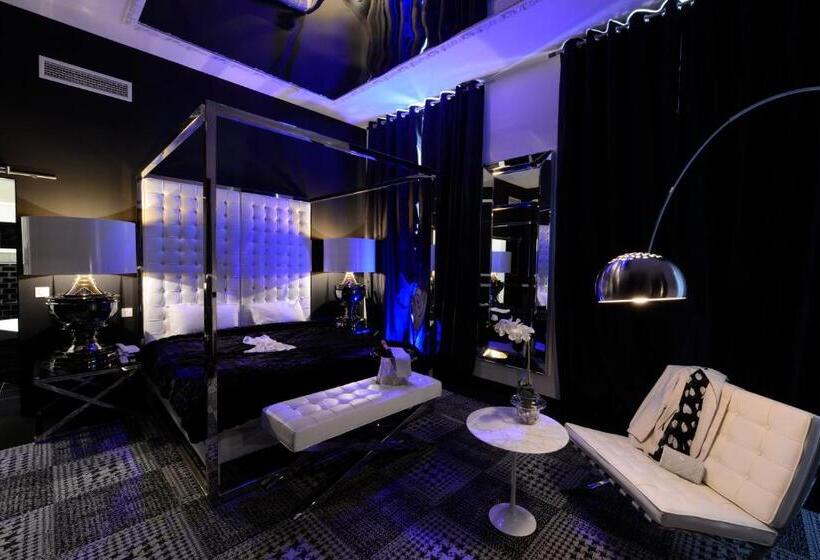 Suite Junior, Art