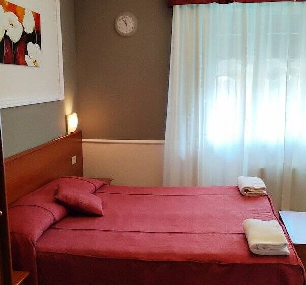 Chambre Standard, Minerva