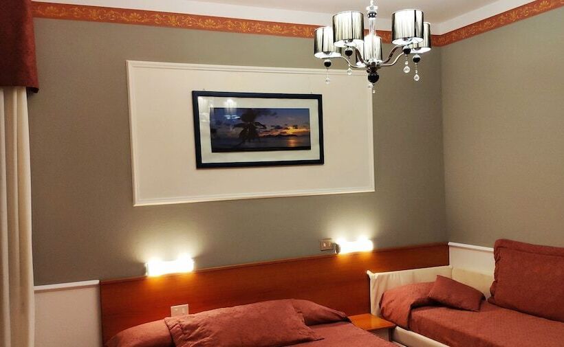 Chambre Triple Standard, Minerva