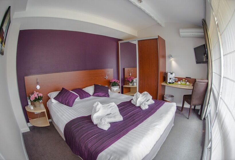 سوییت جونیور با بالکن, Spa Plage St Jean