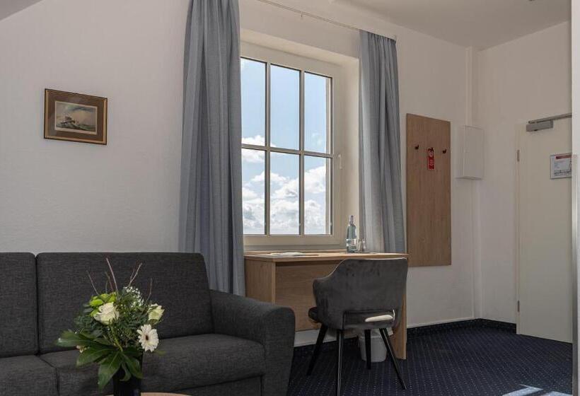 Номер Комфорт, Kurhotel Sassnitz