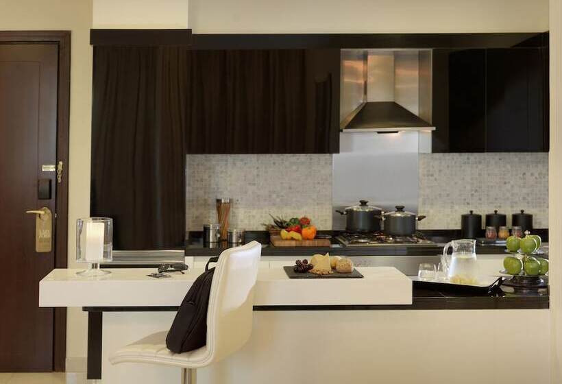 2 Bedroom Suite City View, Damac Maison Mall Street