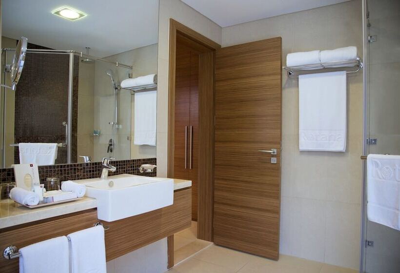 , Majestic Arjaan By Rotana – Manama