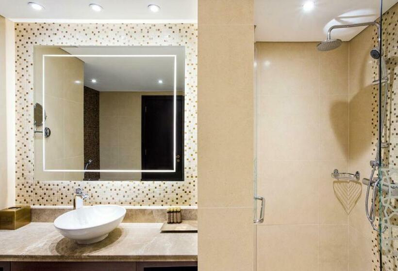 스위트, Pullman Resort Al Marjan Island