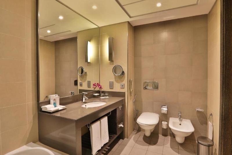 Quarto Estandar Vista Piscina, Four Points By Sheraton Al Ain