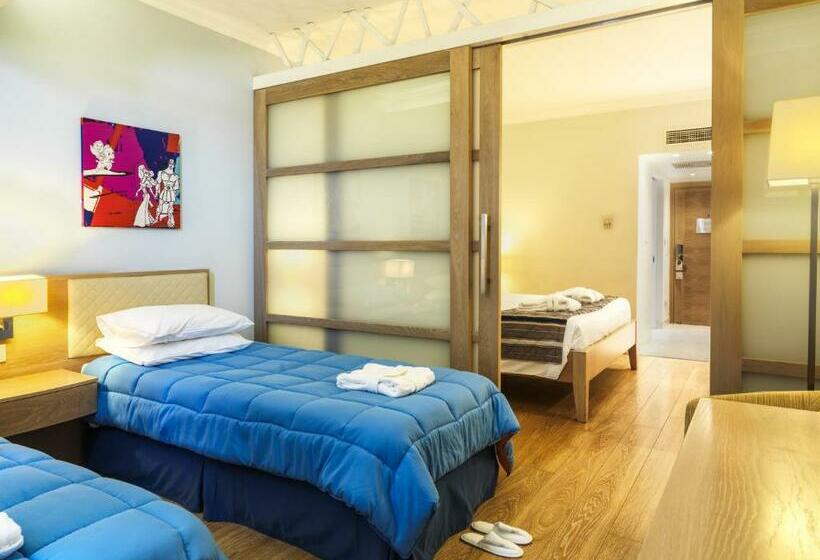 Семейный Полулюкс, Olympic Lagoon Resort Paphos