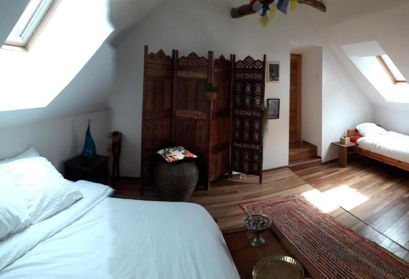 Люкс Вид на Горы, Chambres D Hôtes Les Chatougoulis