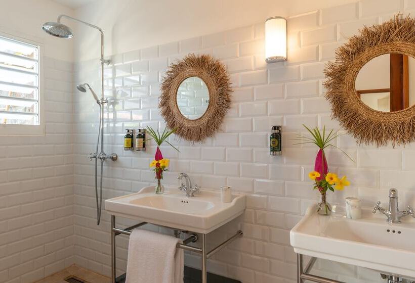 بانگلوی استاندارد, Habitation Saint Charles   Hôtel De Charme & Spa