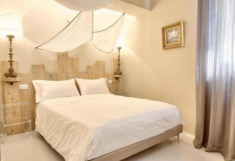 Номер Deluxe, A Mare Luxury Rooms