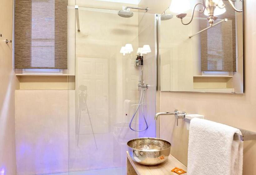 Номер Deluxe, A Mare Luxury Rooms