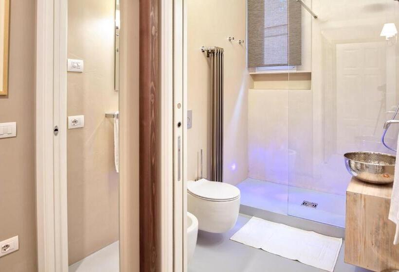 Номер Deluxe, A Mare Luxury Rooms