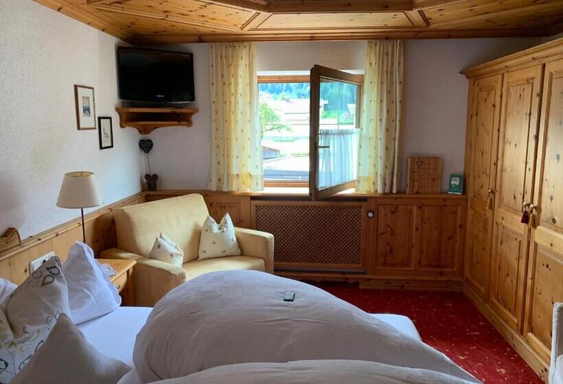 Номер Стандарт, Gintherhof