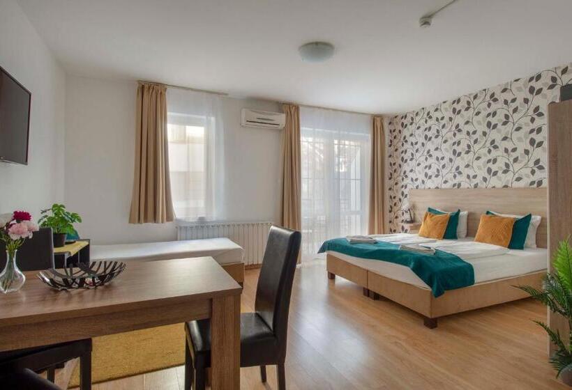 استودیوی استاندارد, Prince Apartments