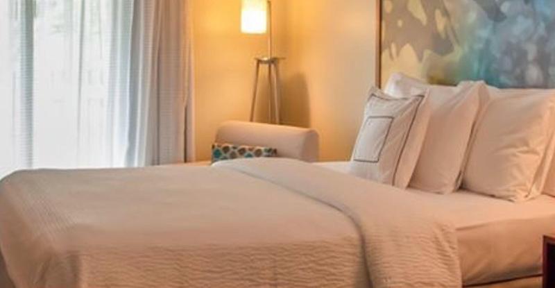 اتاق استاندارد با تخت بزرگ, Courtyard By Marriott San Salvador