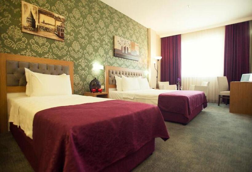 Superior Room, Helikon Business