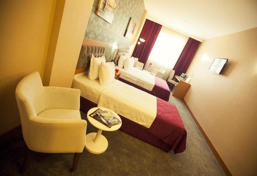 Superior Room, Helikon Business