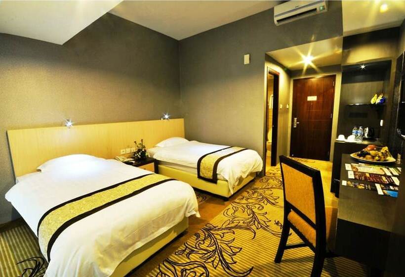 Номер Superior, Hermes Palace Hotel Medan