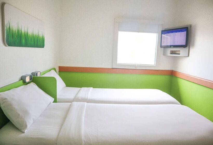 シングルデラックスルーム, Cordia Hotel Surabaya Airport