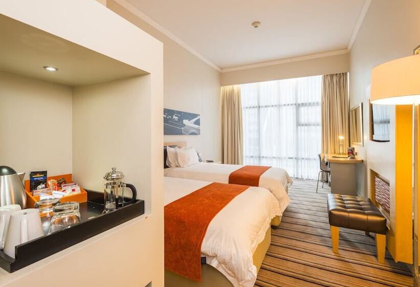 اتاق استاندارد با چشم‌انداز شهر, Protea Hotel By Marriott Gaborone Masa Square