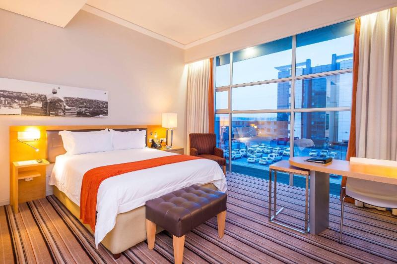 سوئیت با تخت بزرگ, Protea Hotel By Marriott Gaborone Masa Square