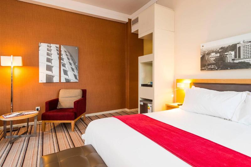 سوئیت با تخت بزرگ, Protea Hotel By Marriott Gaborone Masa Square