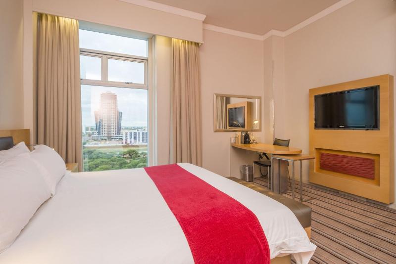 سوئیت با تخت بزرگ, Protea Hotel By Marriott Gaborone Masa Square