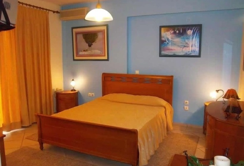 Номер Стандарт Трехместный, Iria Beach