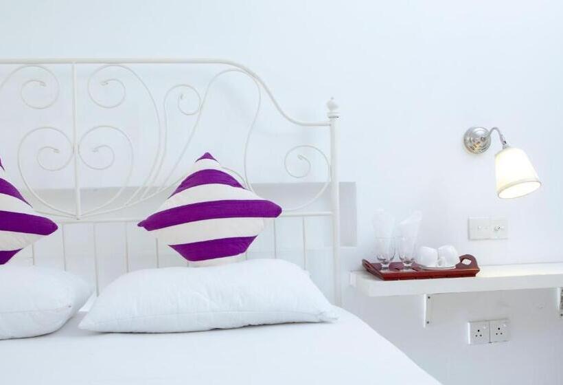 غرفة ديلوكس مزودة بشرفة, Beverly Villa