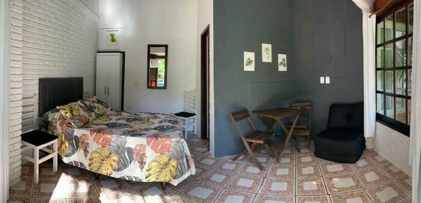 اتاق استاندارد, Pousada Em Bombinhas Jardin Flamingo