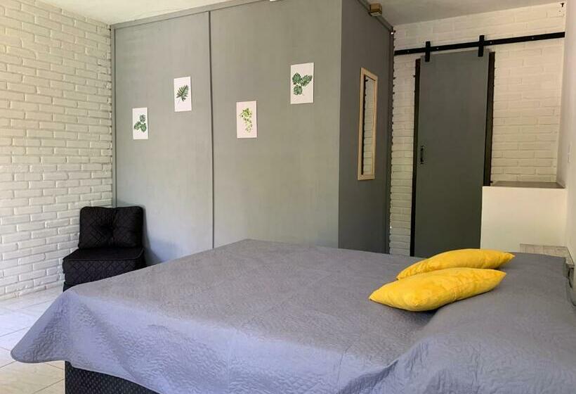 اتاق استاندارد, Pousada Em Bombinhas Jardin Flamingo