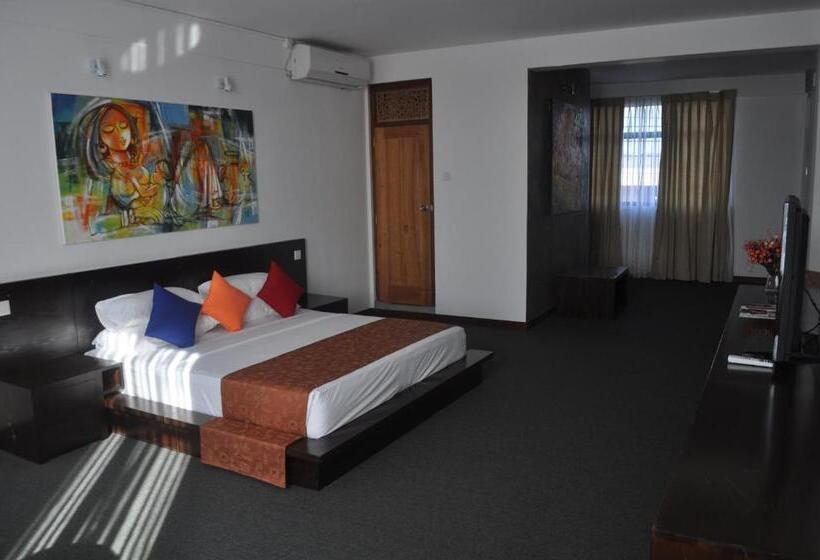 اتاق لوکس, Amaara Sky Hotel Kandy