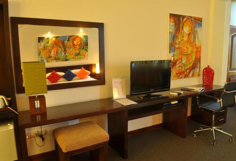 اتاق لوکس, Amaara Sky Hotel Kandy