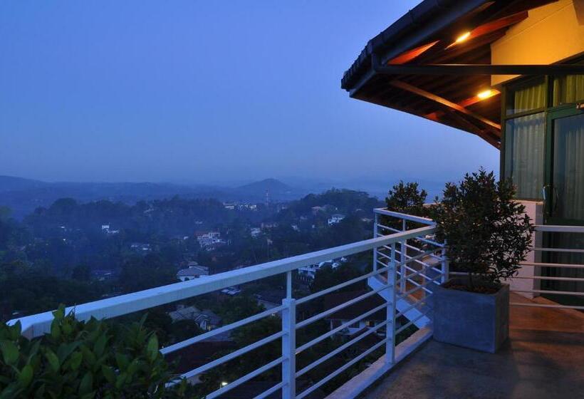 اتاق لوکس, Amaara Sky Hotel Kandy