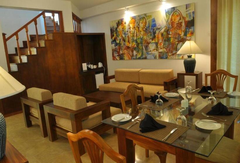 سوئیت 2 خوابه, Amaara Sky Hotel Kandy