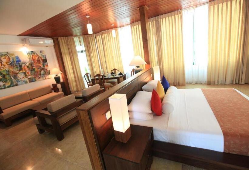 سوئیت 2 خوابه, Amaara Sky Hotel Kandy
