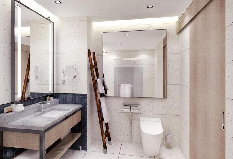 اتاق لوکس با تخت بزرگ, Four Points By Sheraton Palawan Puerto Princesa