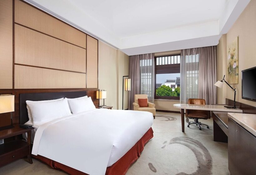 اتاق کلاس بیزنس, Radisson Blu Resort Wetland Park