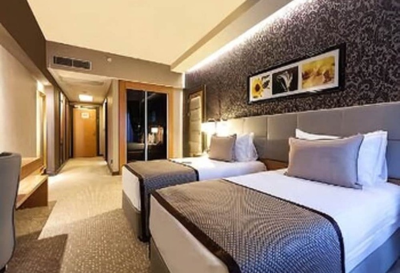 اتاق استاندارد تودرتو, Ramada Plaza By Wyndham Izmit