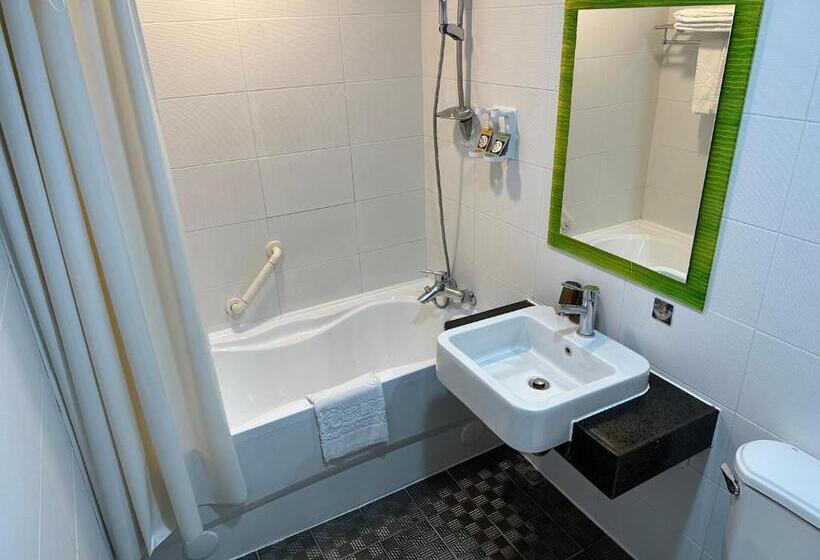 اتاق لوکس, Young Soarlan Hotel   Tainan