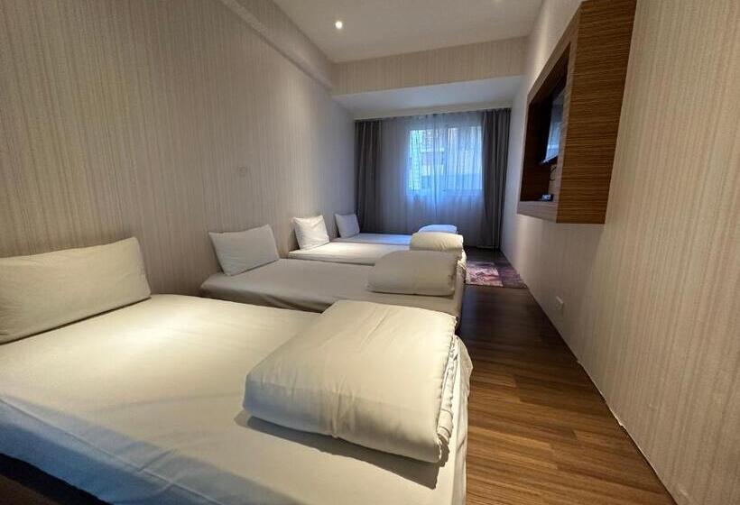 اتاق لوکس خانوادگی, Young Soarlan Hotel   Tainan