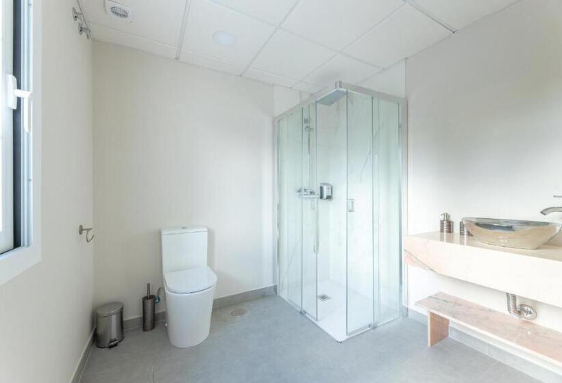スタンダードルーム, Residencia Deportiva Rozarossa
