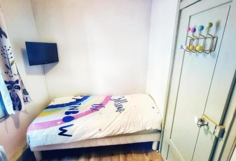 Семейный Номер, La Little Maison