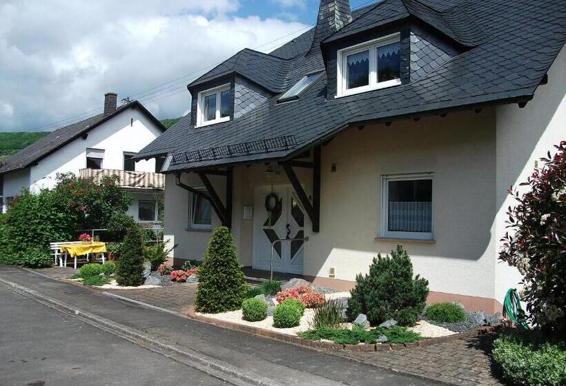 带2个卧室的公寓, Appart Pension Schier