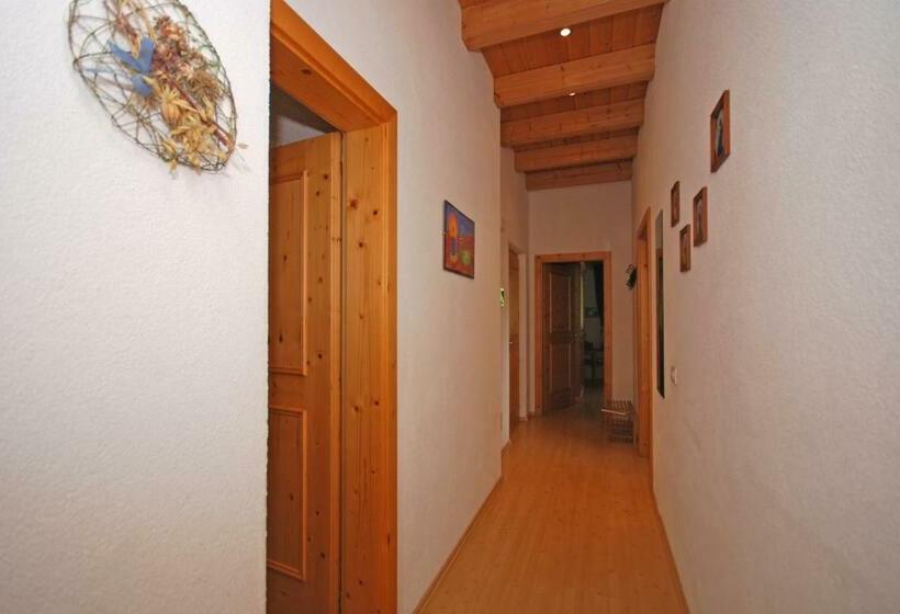 آپارتمان 2 خوابه, Im Kranzhof