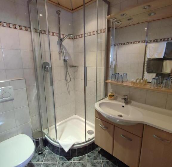 Апартаменты 2 Спальни, Veitenhof