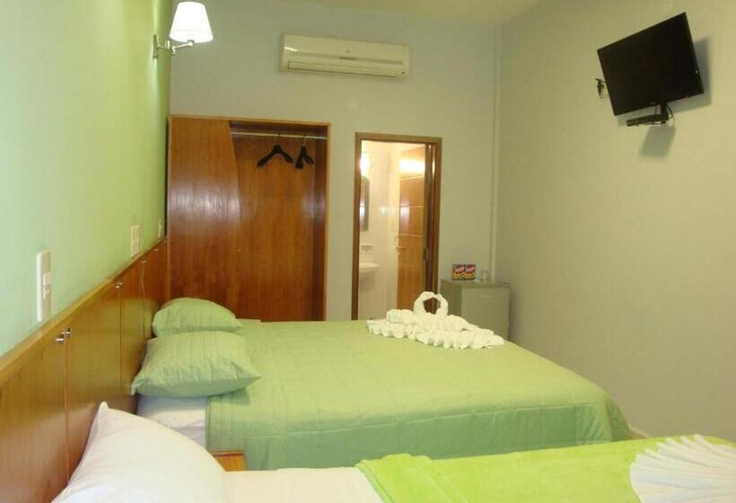Habitación Triple Estándar, Terwindt
