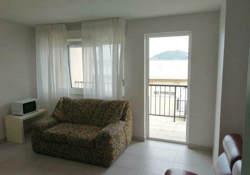 آپارتمان 1 خوابه, Apartamentos Las Sirenas