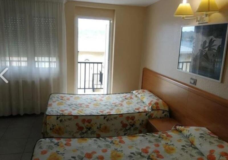 آپارتمان 3 خوابه, Apartamentos Las Sirenas