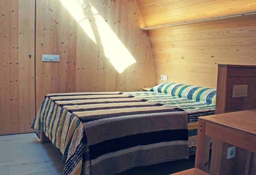 بانگلوی استاندارد, Camping Els Ports